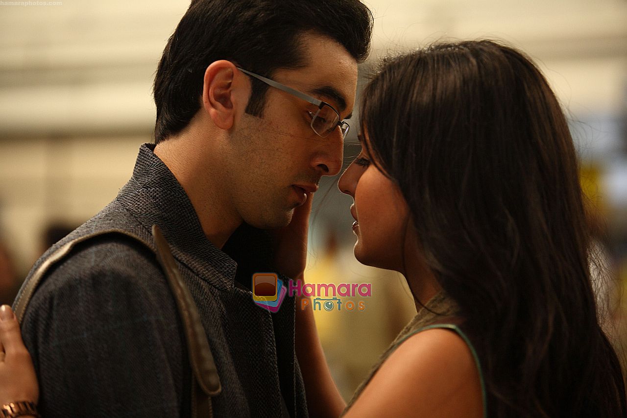 Raajneeti Movie Dialogues - Ranbir Kapoor And Katrina Kaif Sexy Kiss Scene